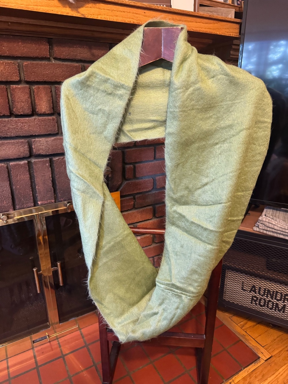 Alpaca Soft Sage Green Infinity Scarf brand new with tags